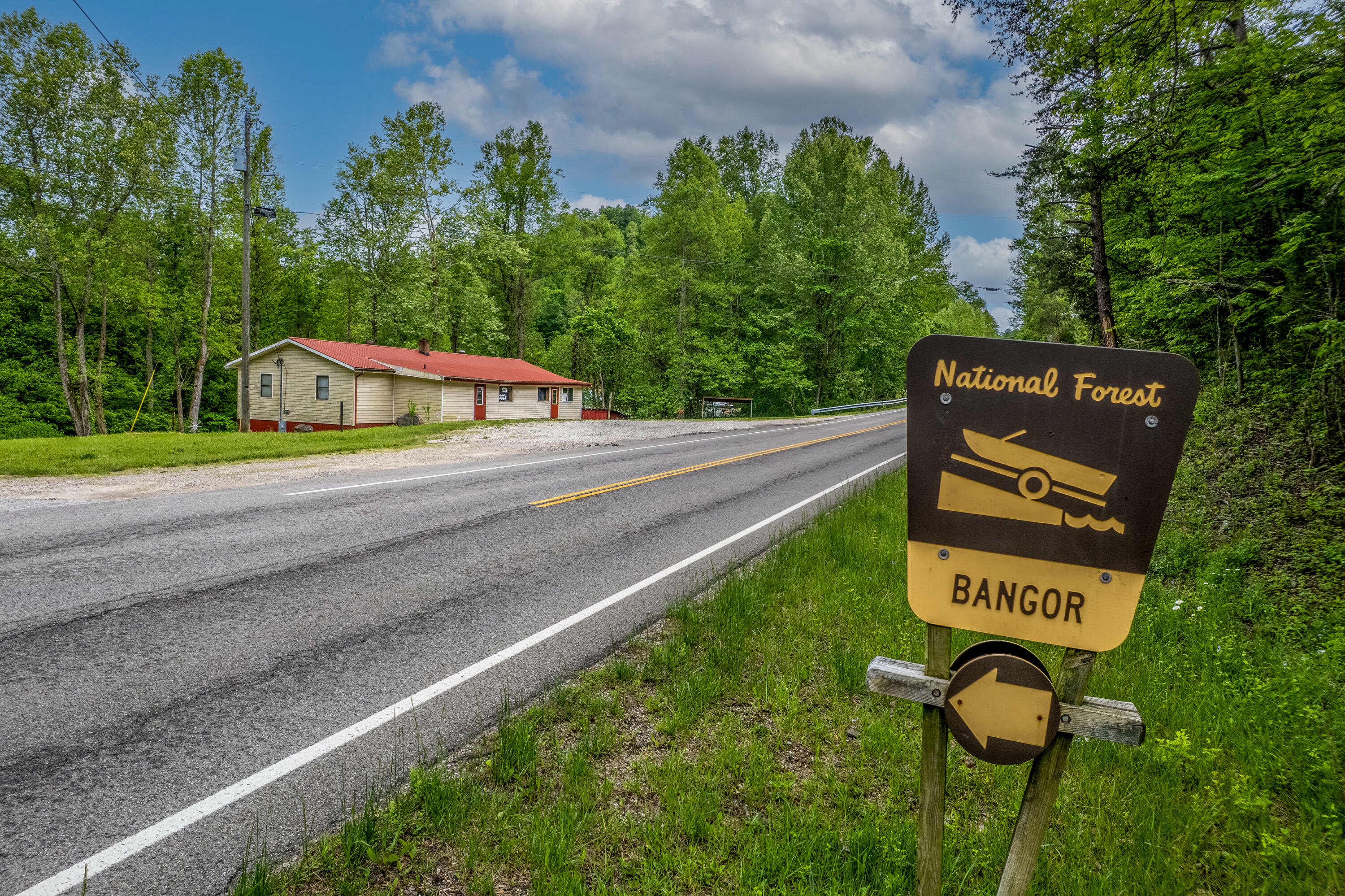 Property Photo:  7420 Pretty Ridge Road  KY 40351 