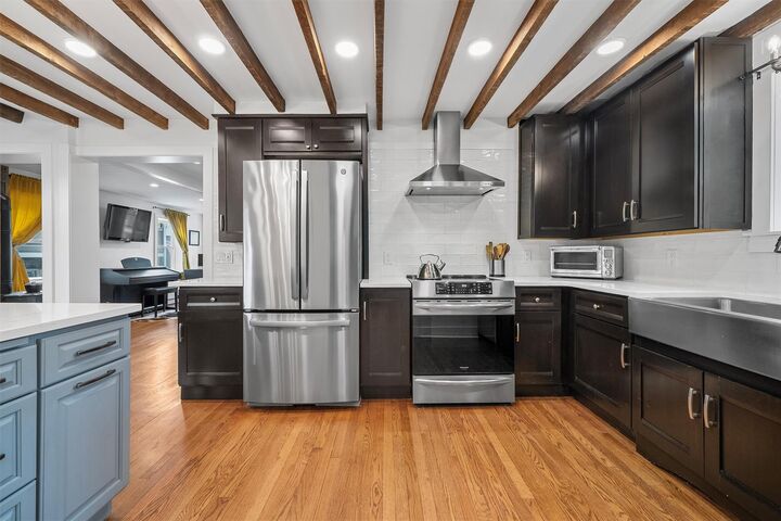 Property Photo:  1219 Maple Avenue  NY 10566 
