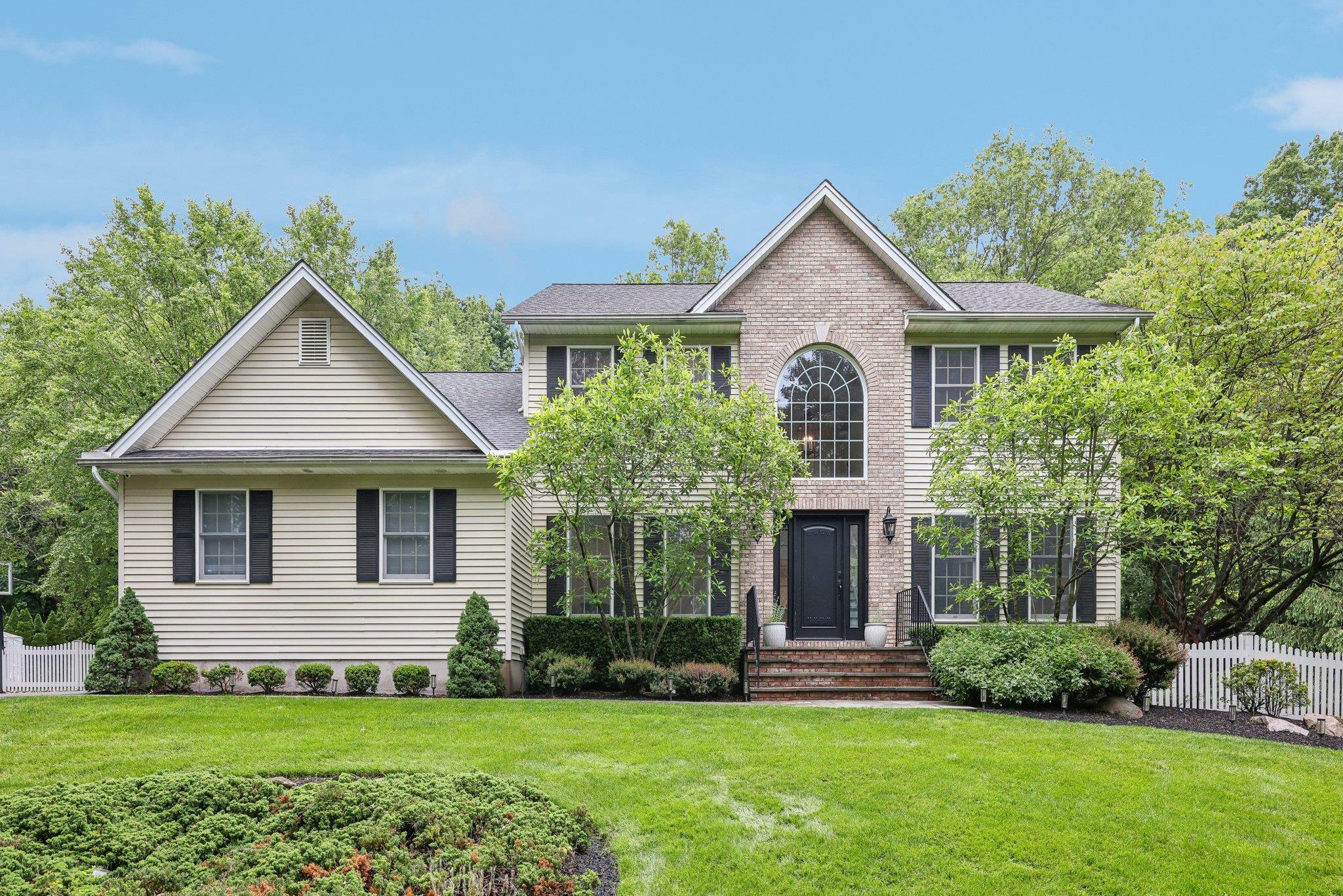 Property Photo: 18 Sandstone Trail NY 10956