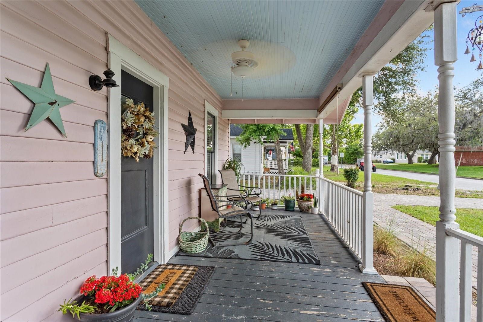 2305 S Magnolia Avenue  Sanford FL 32771 photo