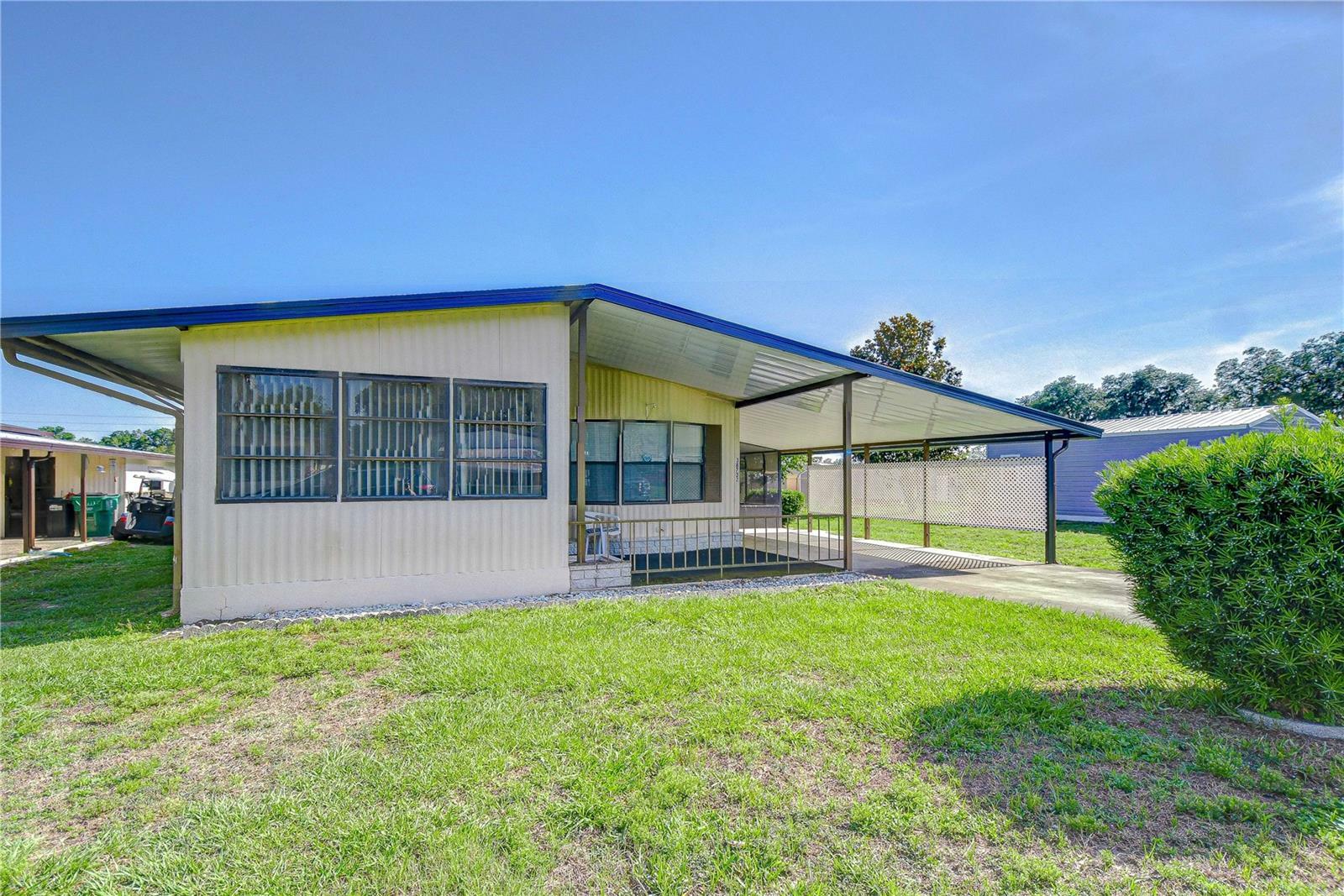 Property Photo: 38732 Vulcan Circle FL 33542