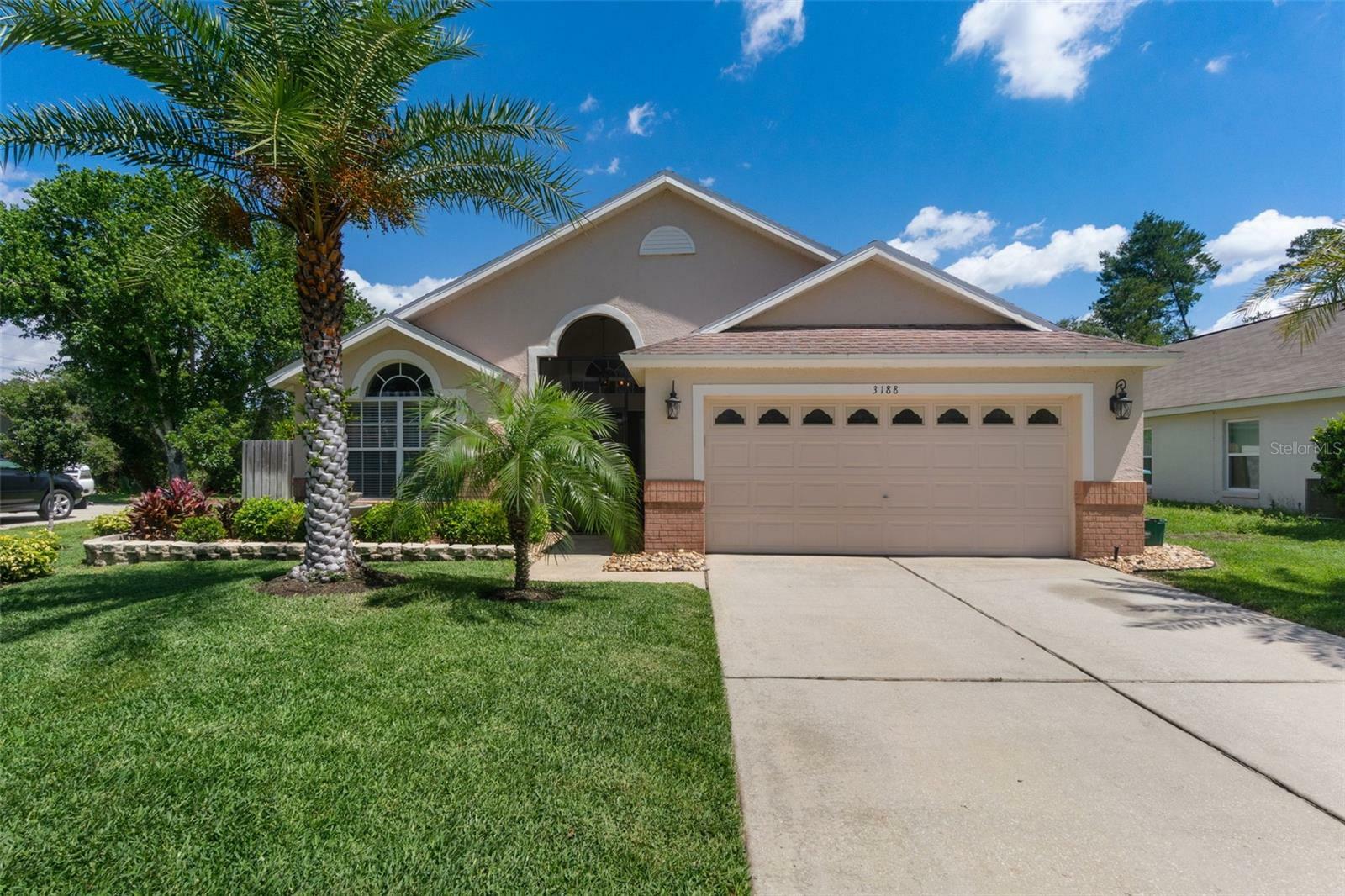 Property Photo: 3188 Verbena Court FL 32725