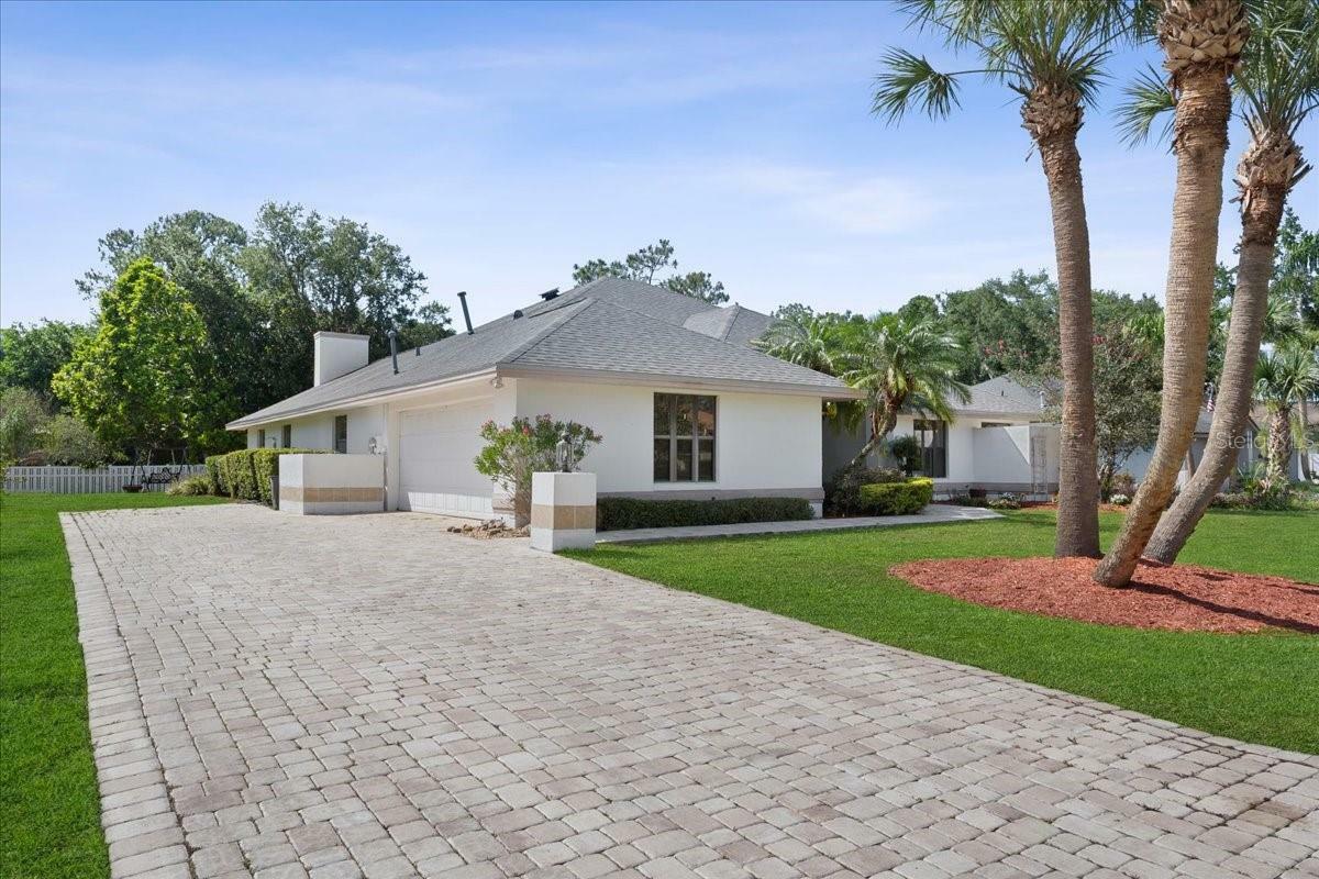Property Photo: 2987 Plantation Road FL 33884