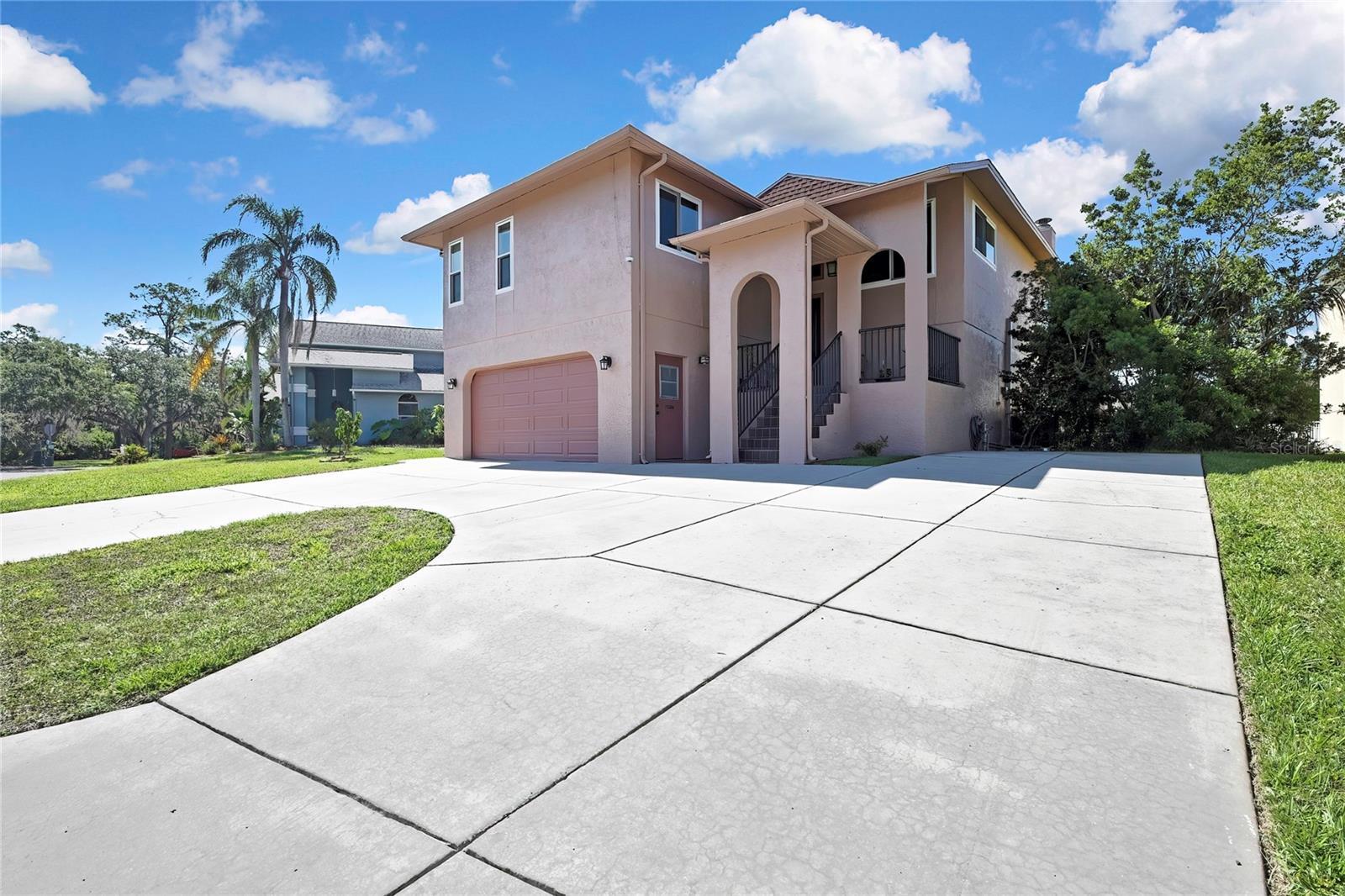 Property Photo:  6340 Spoonbill Drive  FL 34652 