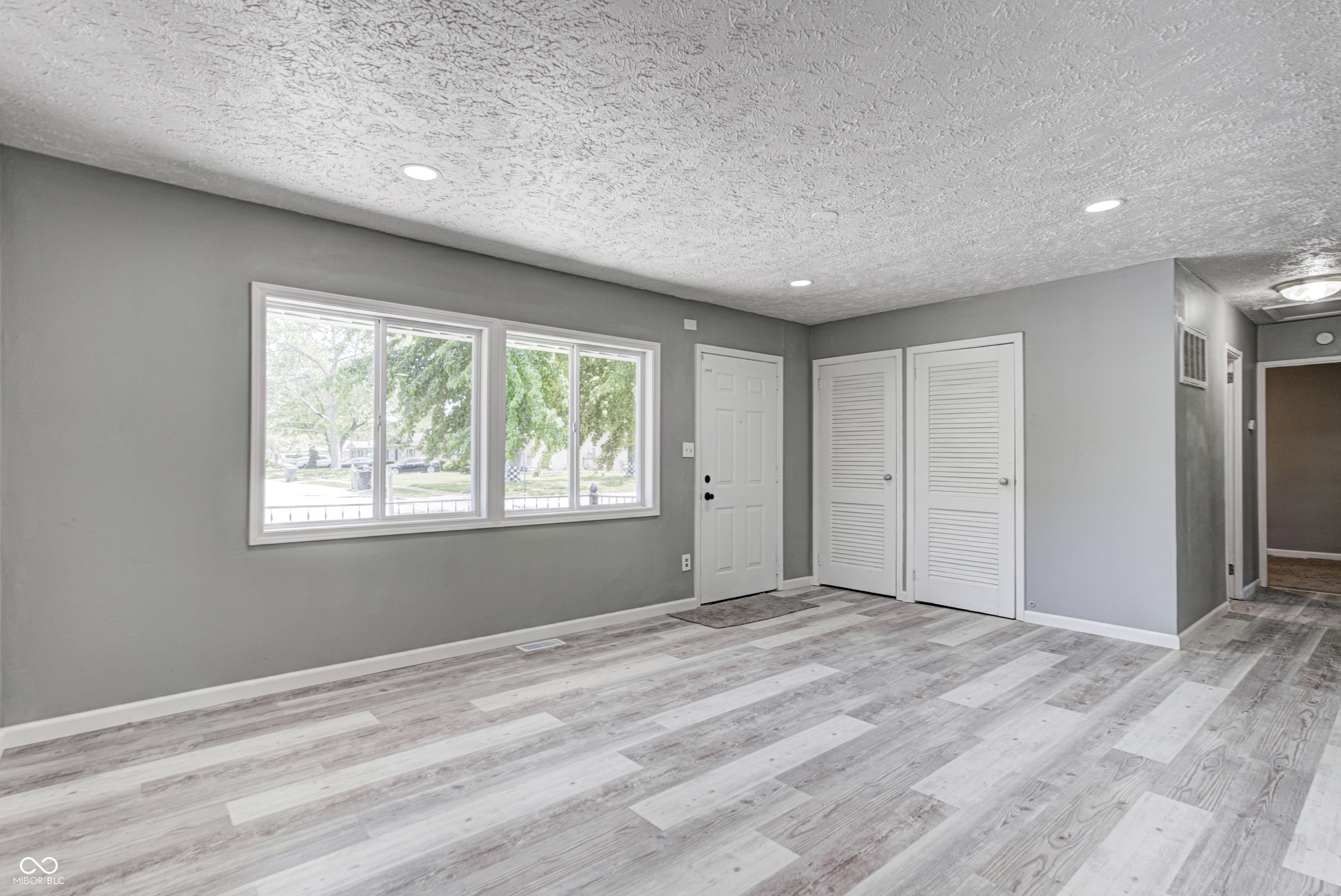Property Photo: 3072 Falcon Drive IN 46222