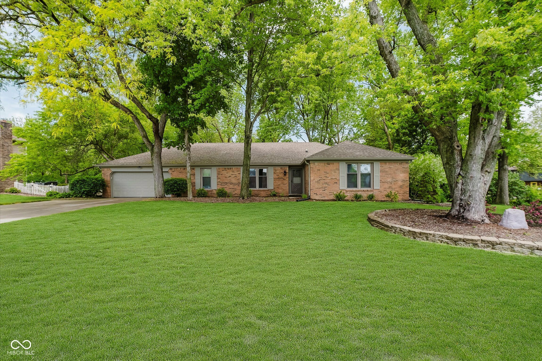 Property Photo: 3698 E 106th Street IN 46033