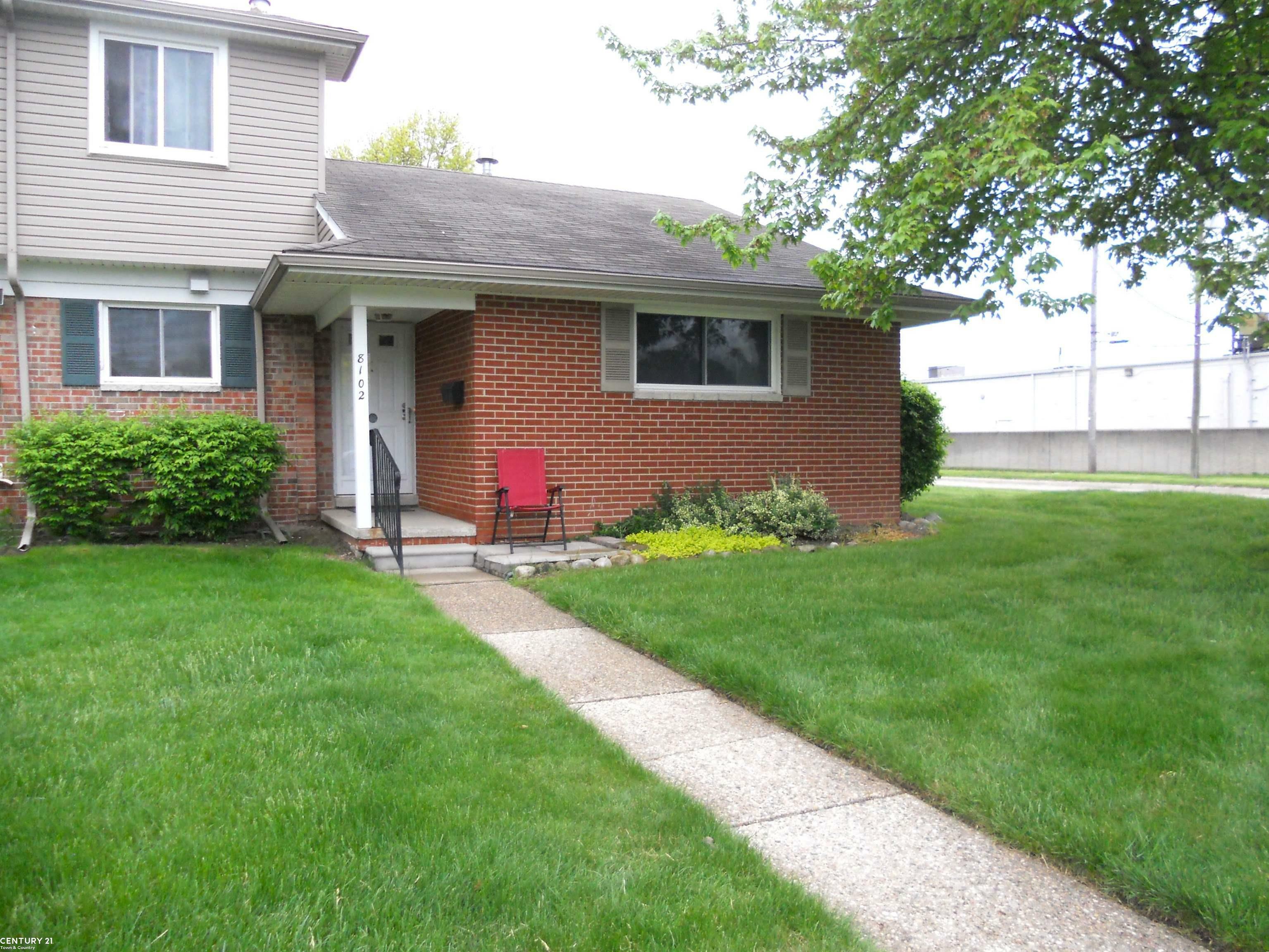 8102 Busko Avenue  Warren MI 48093 photo