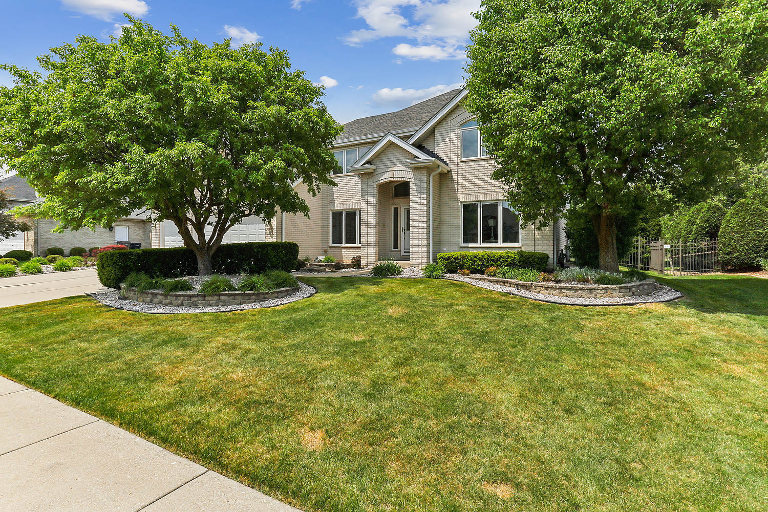 11048 Saratoga Drive  Orland Park IL 60467 photo