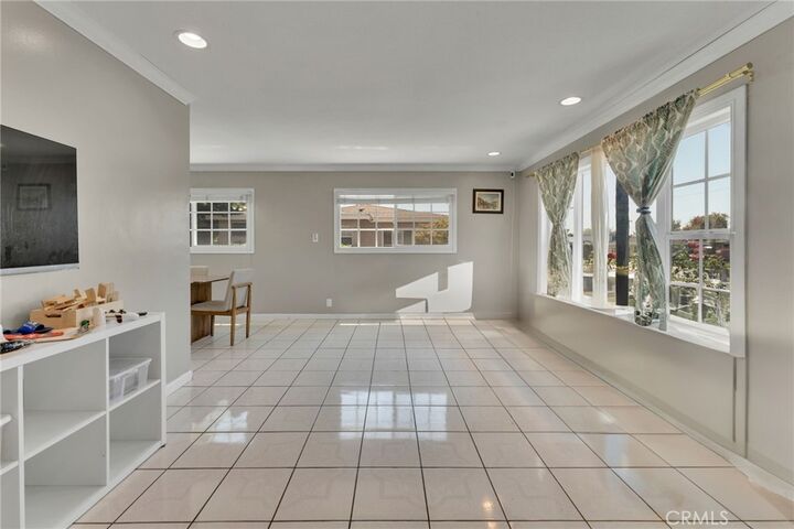 Property Photo: 1450 N Aldenville Avenue CA 91722