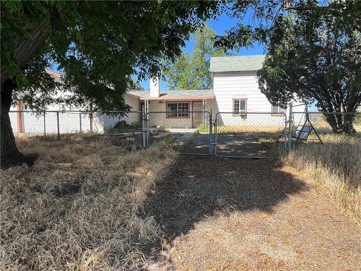 Property Photo:  30985 Reservoir Avenue  CA 92567 