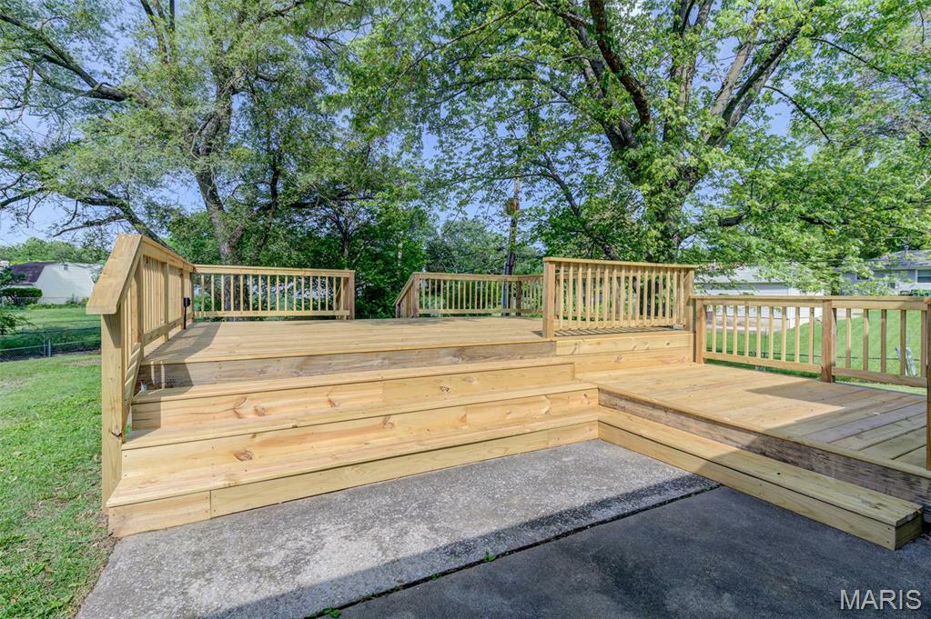 Property Photo: 20 Cedar Park Drive MO 63031