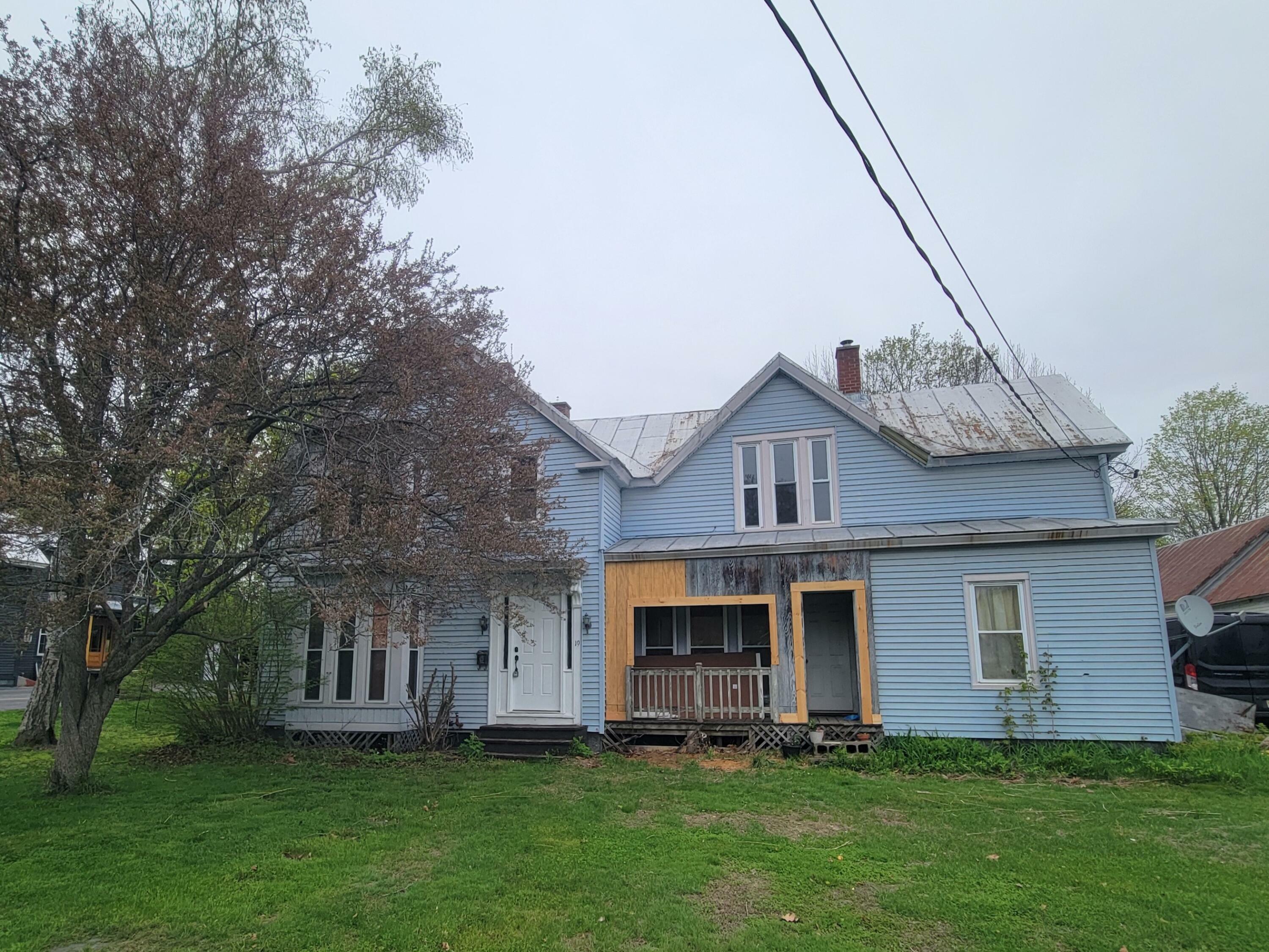 Property Photo: 19 Bennett Avenue ME 04976