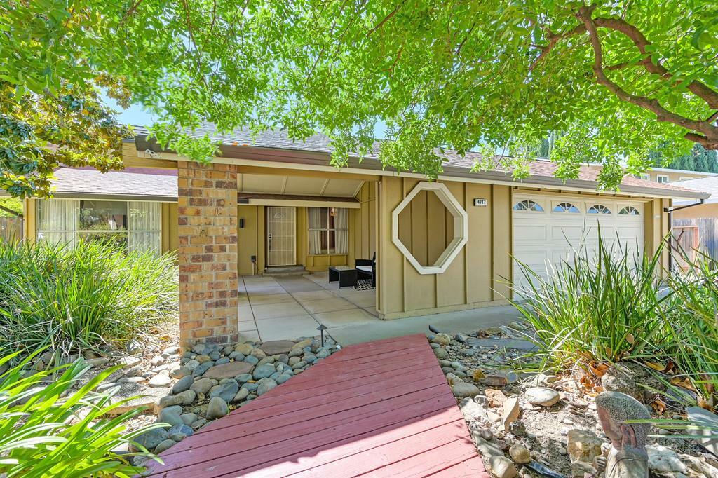 Property Photo: 4717 Selkirk Way CA 95628