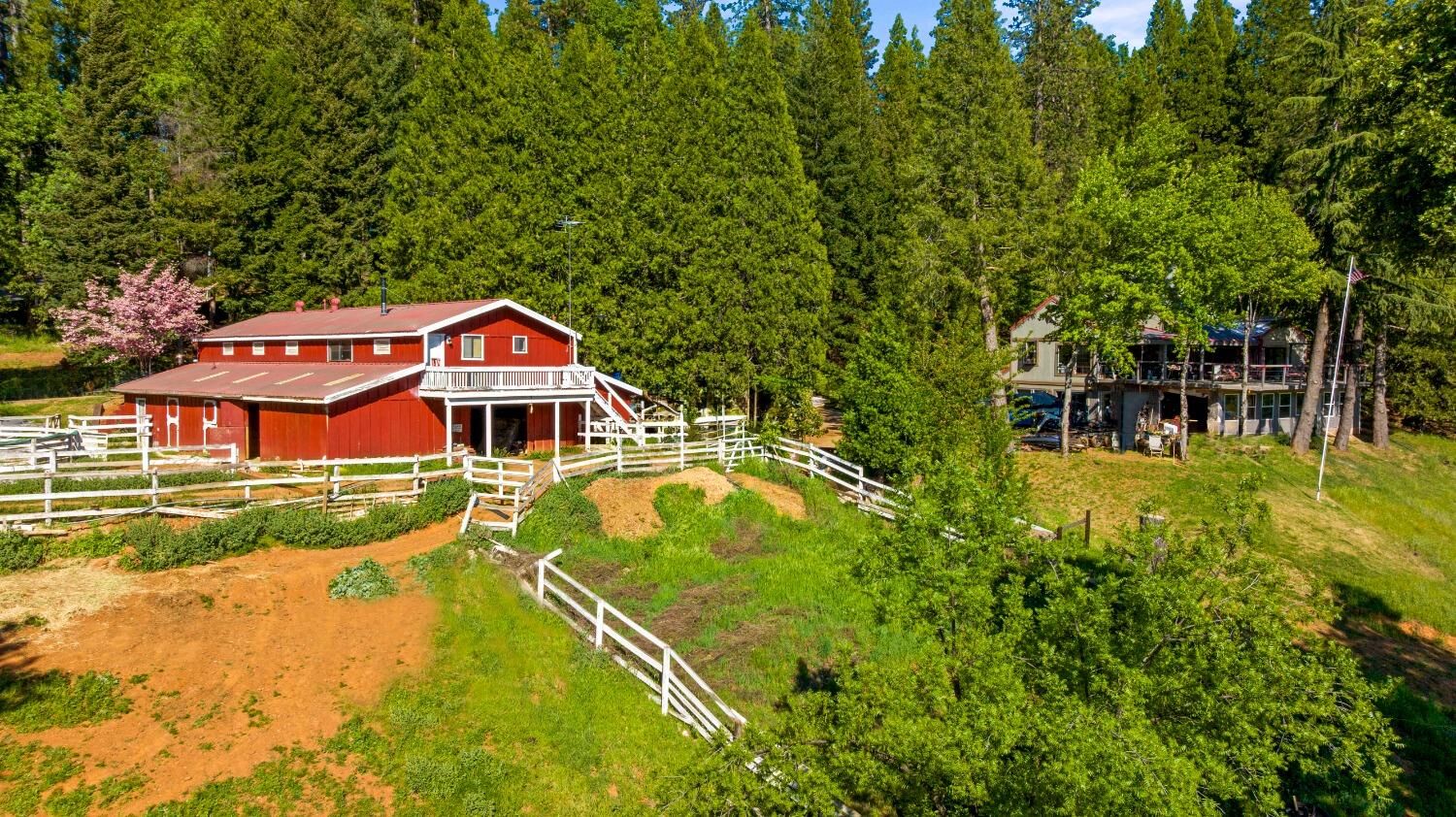 Property Photo:  14421 You Bet Road  CA 95945 