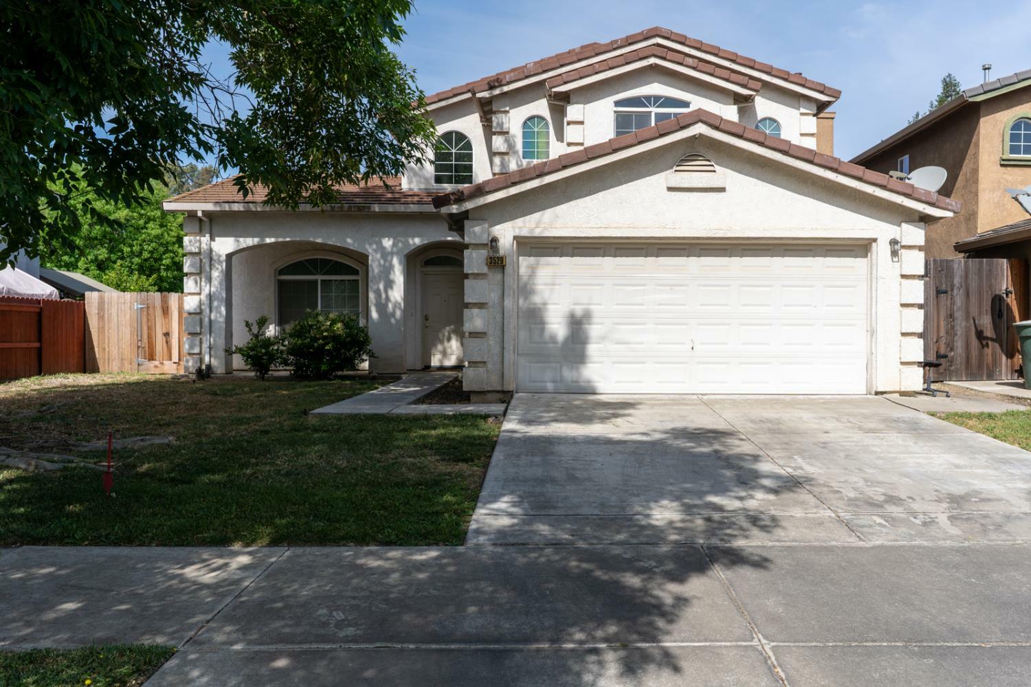 3529 Paseo Verde Avenue  Merced CA 95348 photo