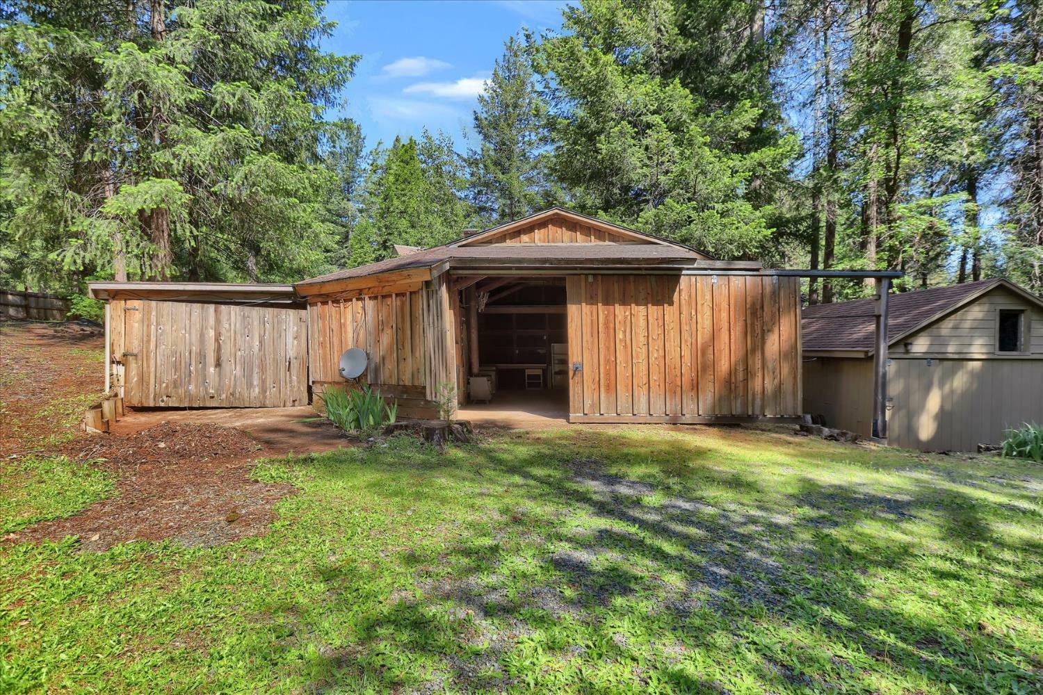 Property Photo: 16800 Sun Bloom Way CA 95959