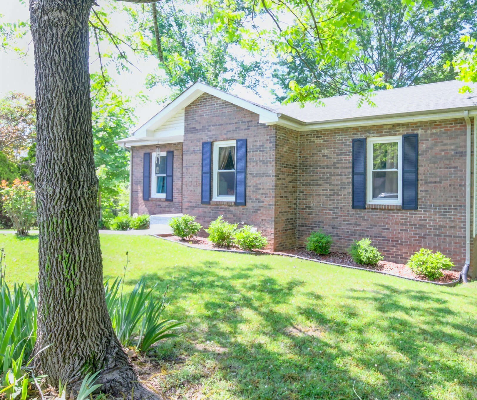 Property Photo: 2878 Gusty Ln TN 37043