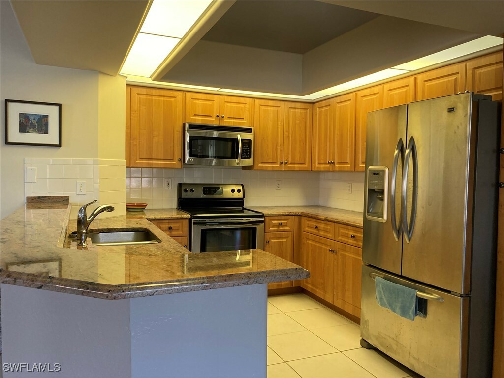 Property Photo: 13260 Sherburne Circle 2704 FL 34135