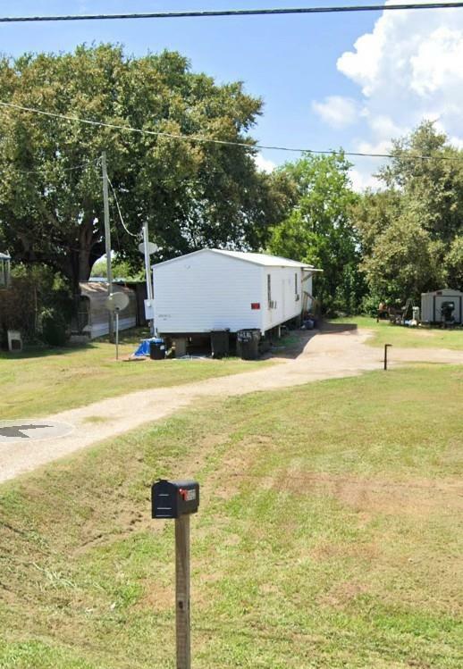 Property Photo: 26922 Highway 23 LA 70083