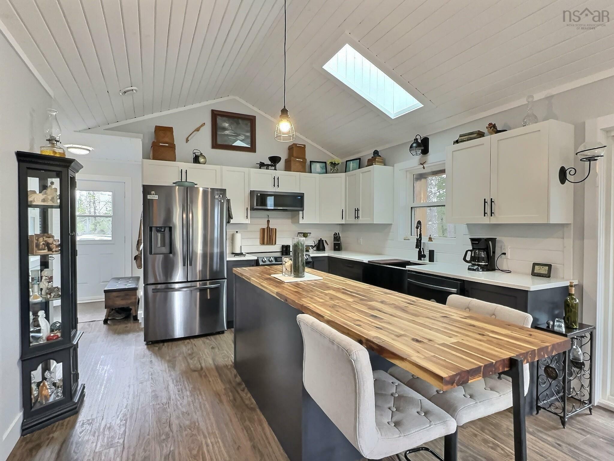 Property Photo:  276 Meek Arm Trail  NS B0N 1Z0 