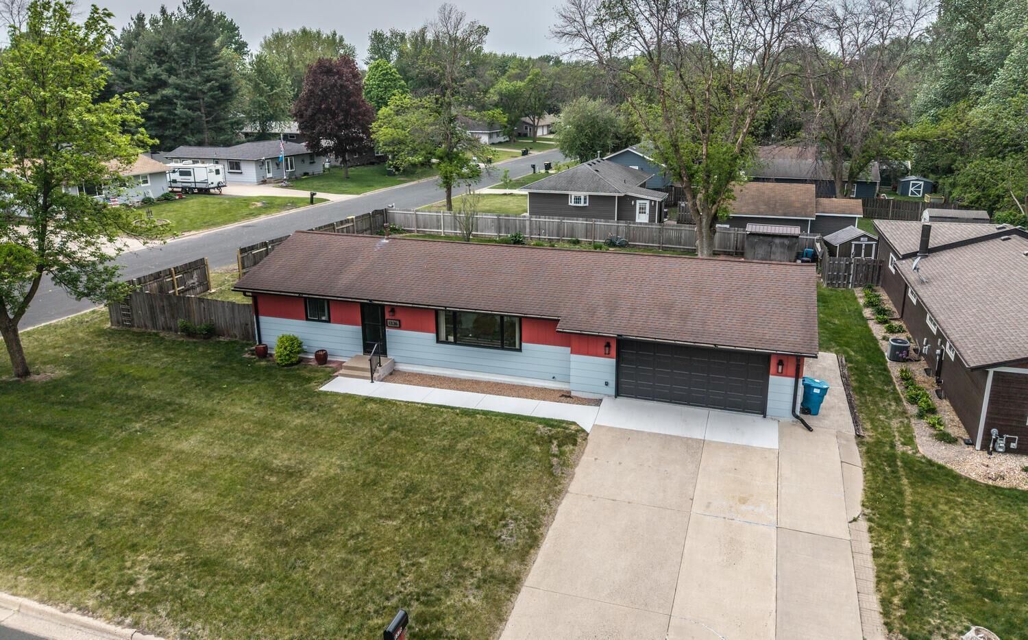 Property Photo: 1336 Fairview Lane MN 55024