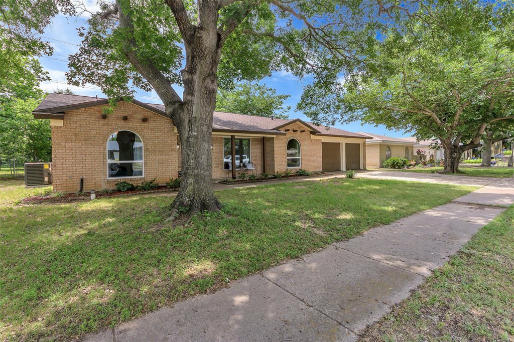 Property Photo:  7616 Circle Drive  TX 76180 
