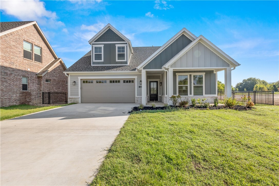 4447 W Huron Loop  Fayetteville AR 72704 photo