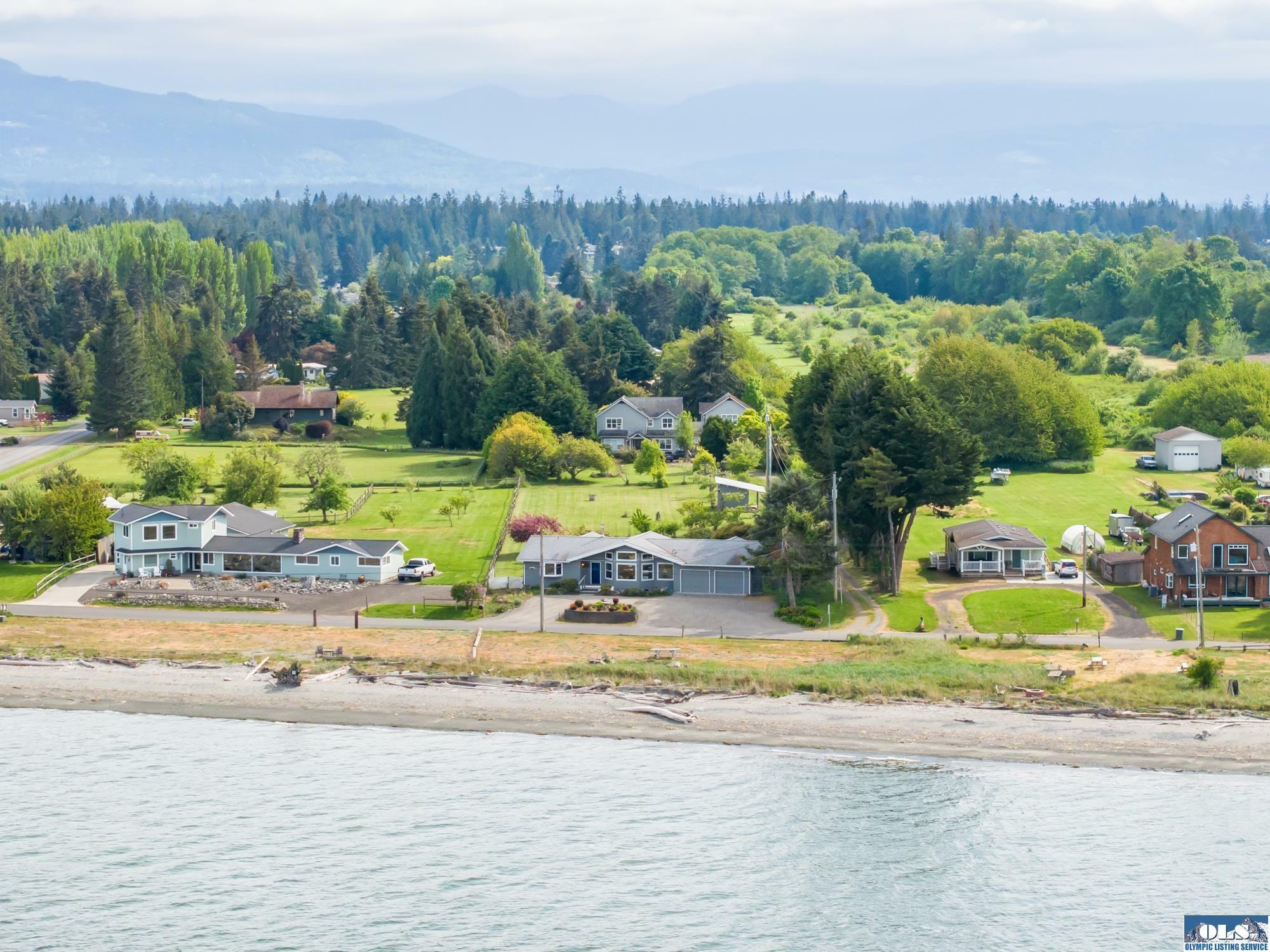 Property Photo: 1432 Jamestown Rd WA 98382
