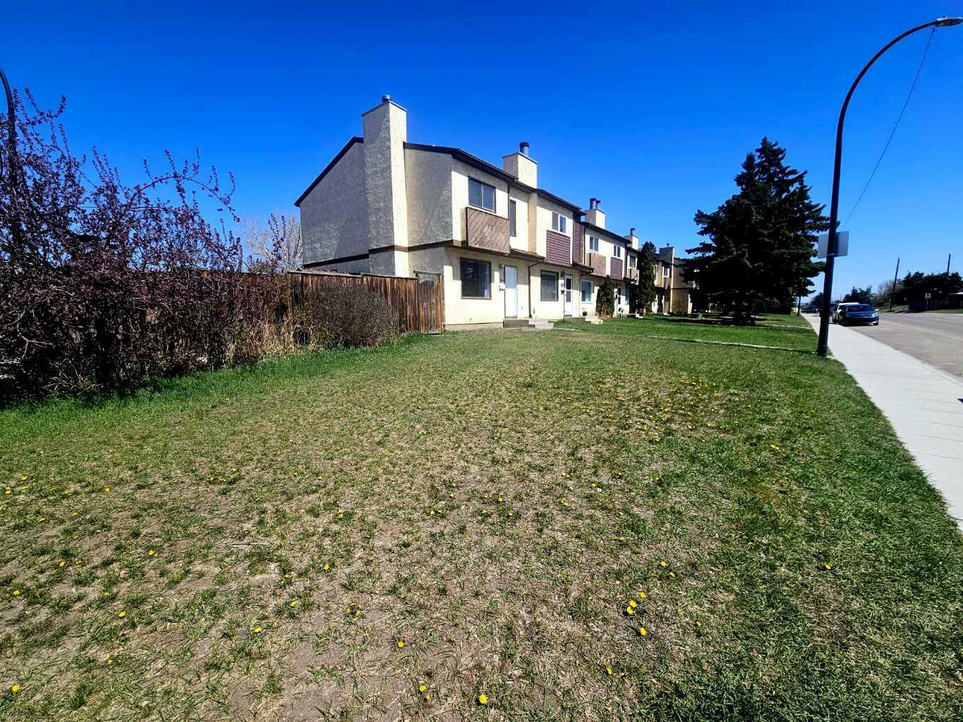 Property Photo: 5764 71 Street AB T4P 3A8