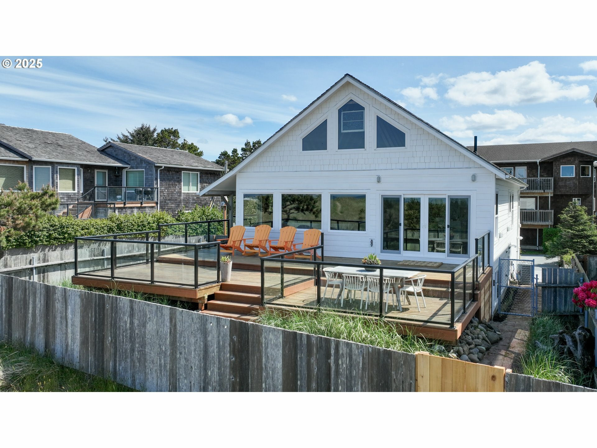 Property Photo: 1209 N Prom OR 97138