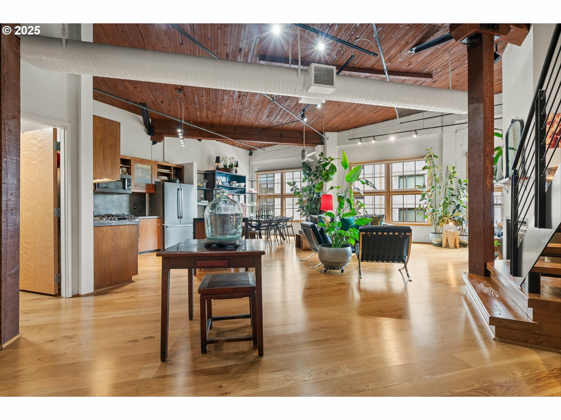 Property Photo: 1420 NW Lovejoy St 710 OR 97209
