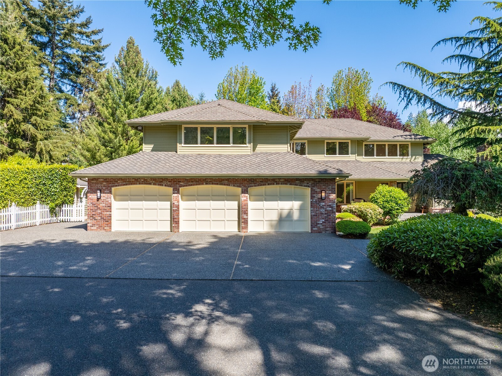 Property Photo: 11019 Berry Lane WA 98020