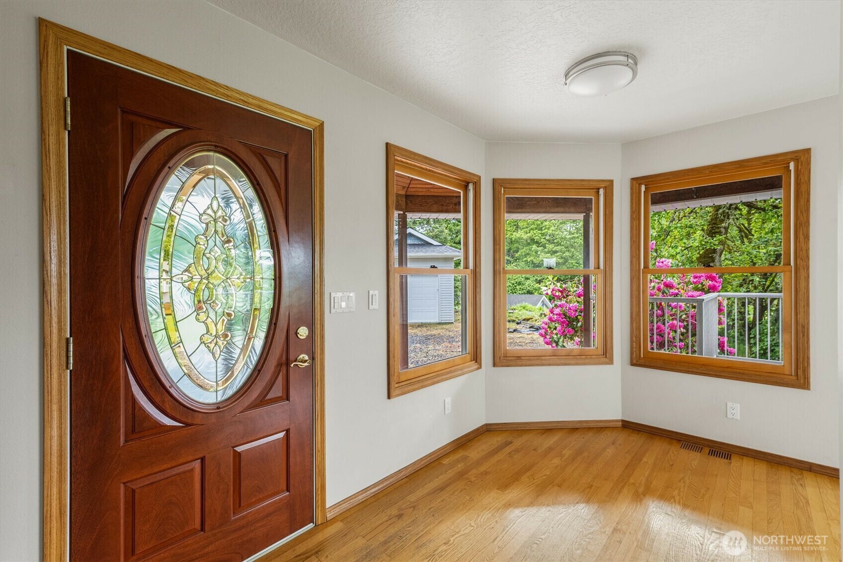 Property Photo: 187 Acorn WA 98632