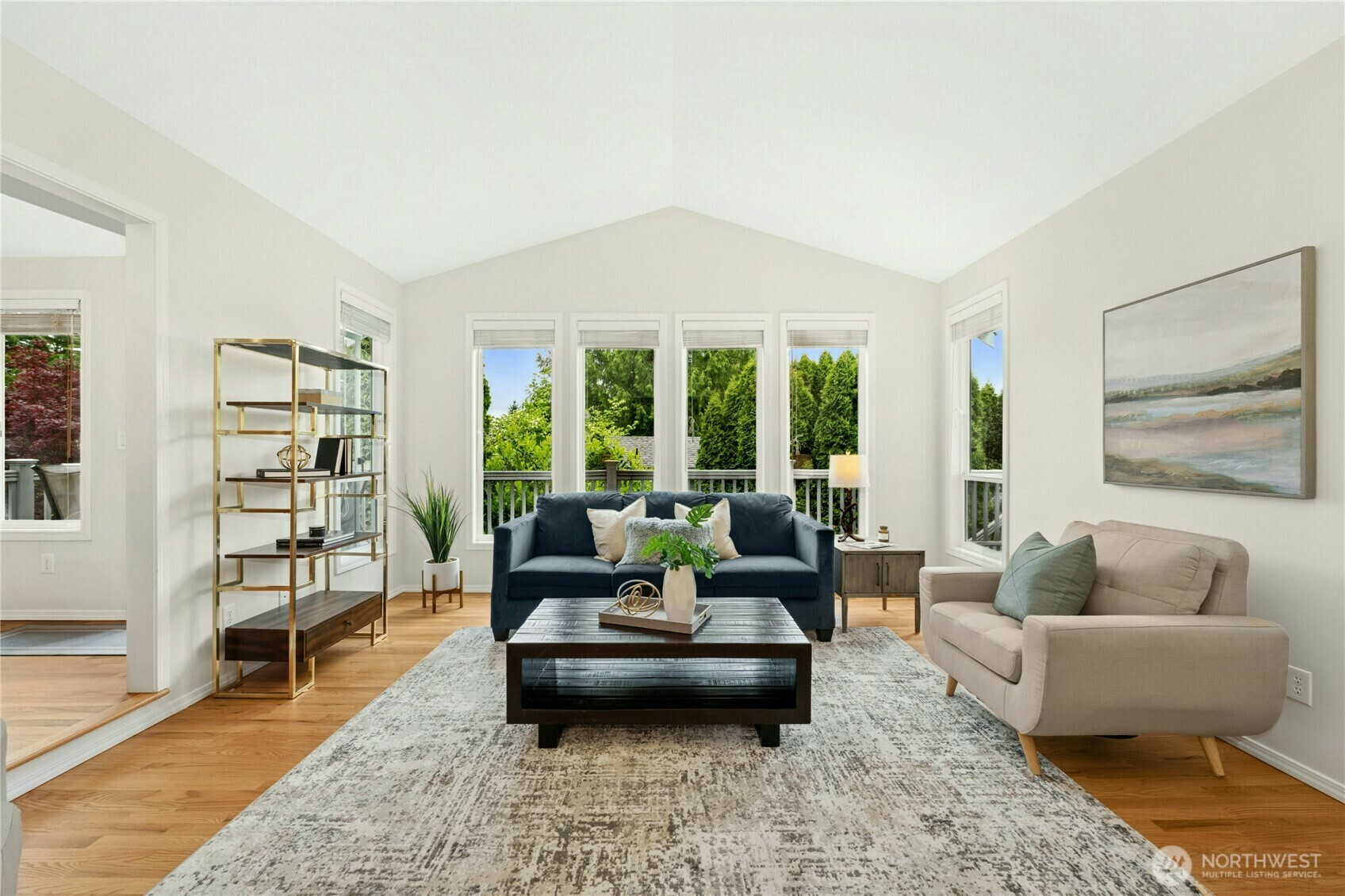 Property Photo: 1230 Oakwood Place NW WA 98027