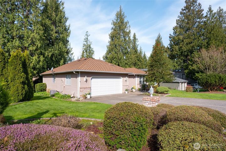 Property Photo: 18204 Woodbine Dr WA 98223
