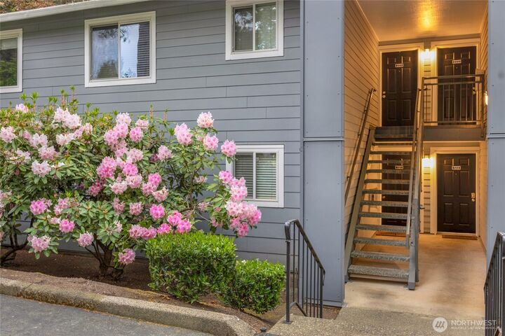 Property Photo:  12642  100th Lane NE E222  WA 98034 