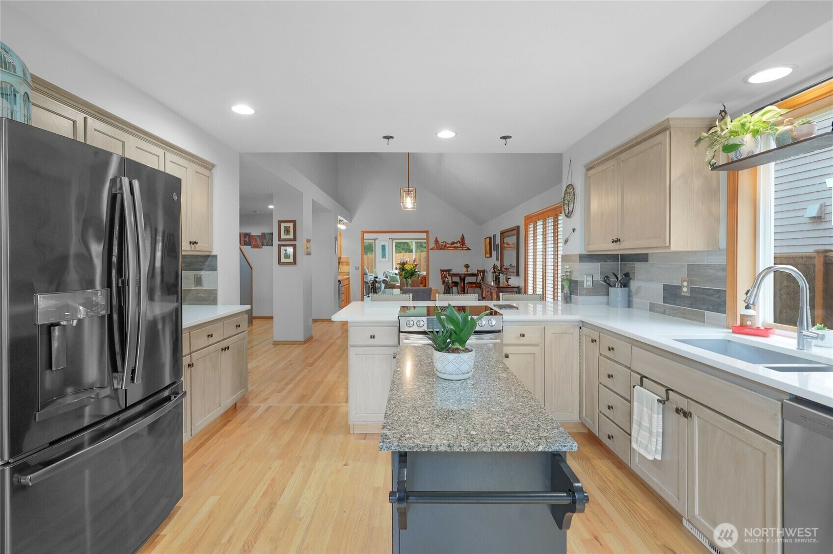 Property Photo: 5901 153rd Place SE WA 98296