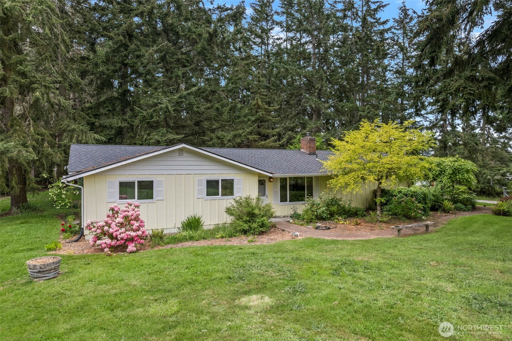 4340  Rollinghill Road  Clinton WA 98236 photo