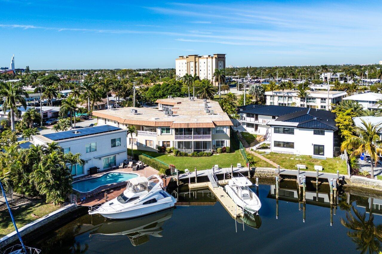 2201 SE 9th Street 107  Pompano Beach FL 33062 photo