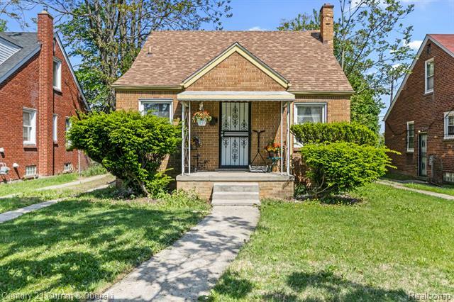 18320 Ashton Avenue  Detroit MI 48219 photo