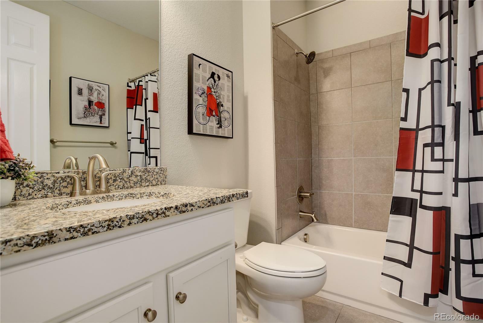 Property Photo: 6630 S Coolidge Court CO 80016