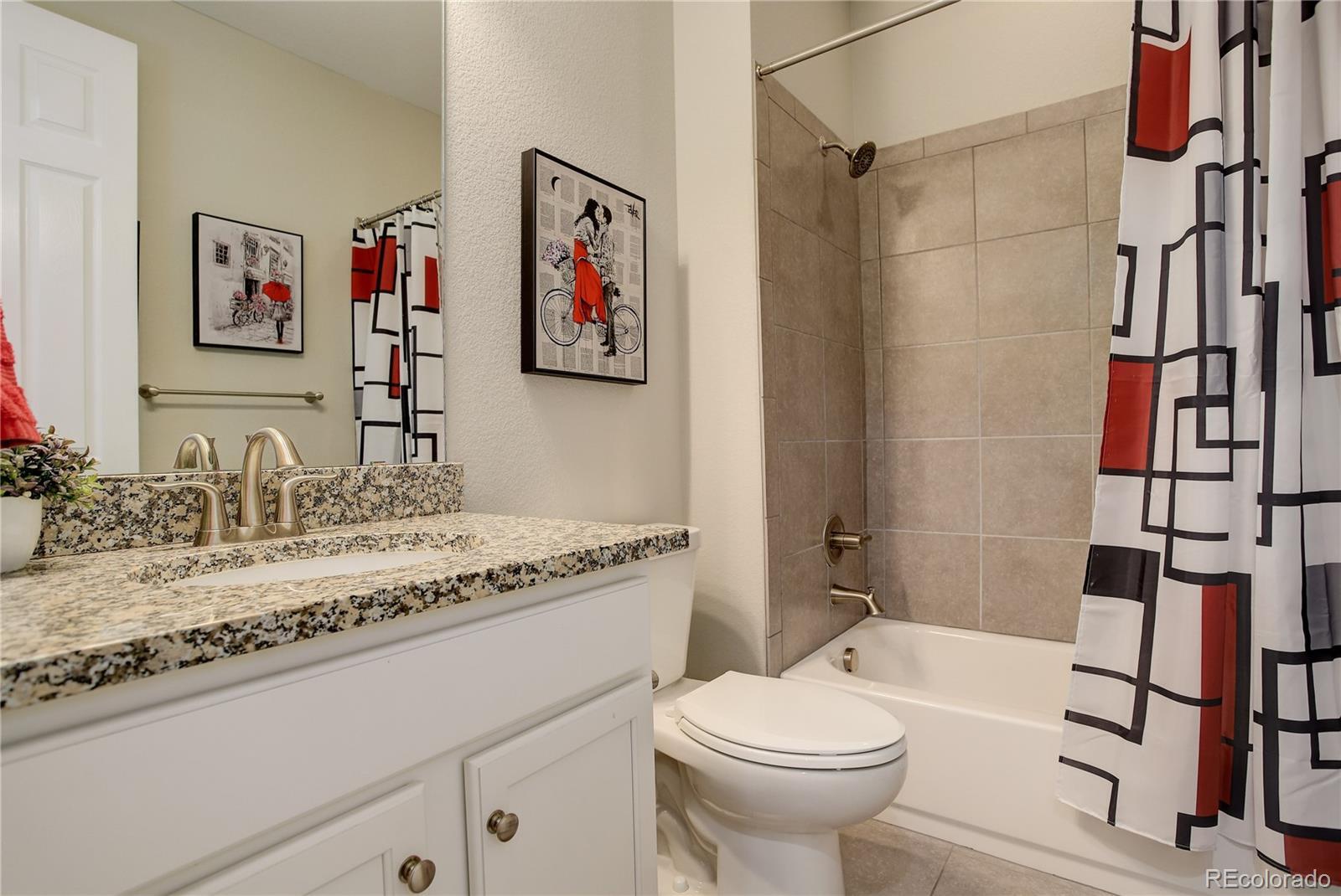 Property Photo: 6630 S Coolidge Court CO 80016