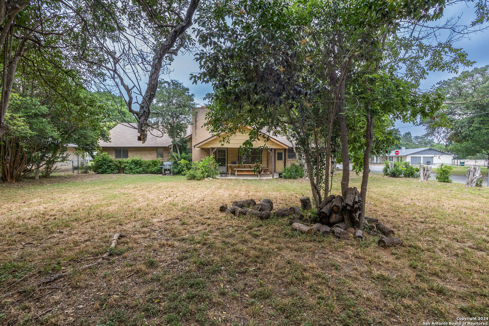 Property Photo: 10503 Luzon Dr TX 78217