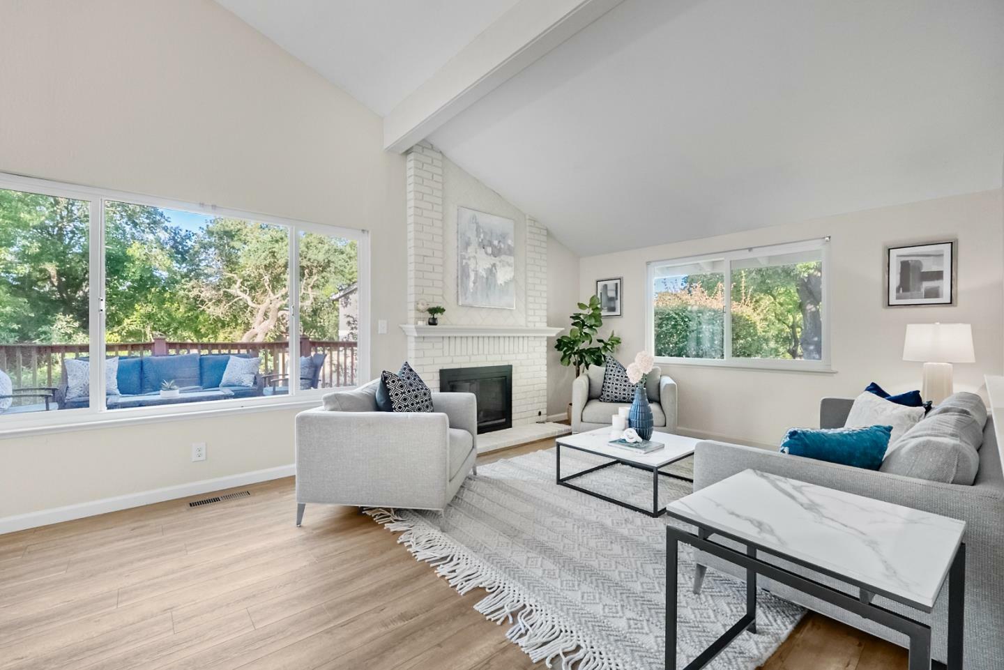 Property Photo: 1119 Glengarry Drive CA 94596