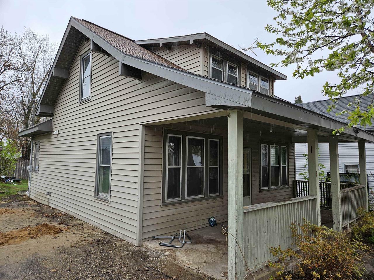 Property Photo: 308 West Prospect Street WI 53930
