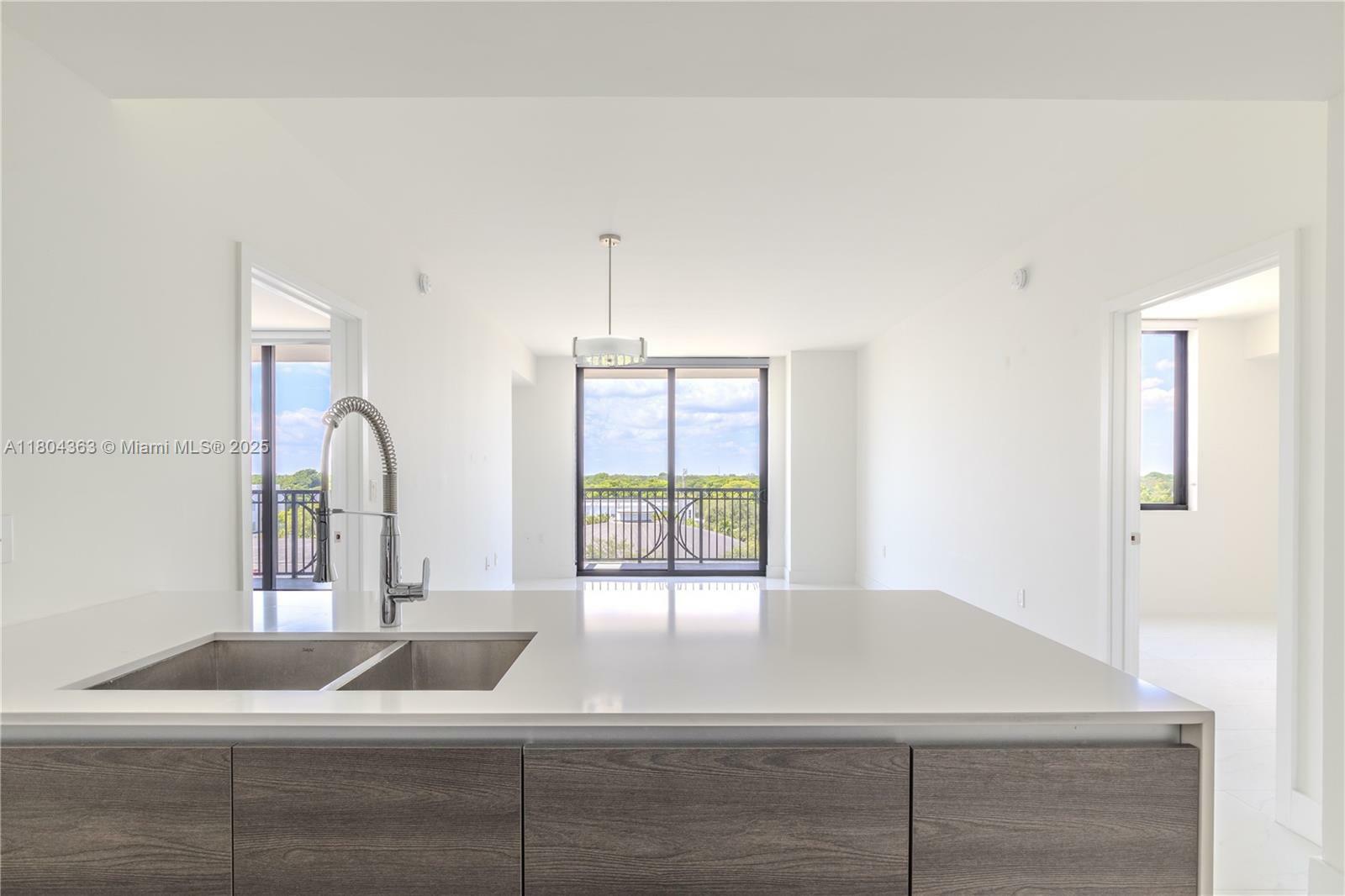 Property Photo: 301 Altara Ave 519 FL 33146