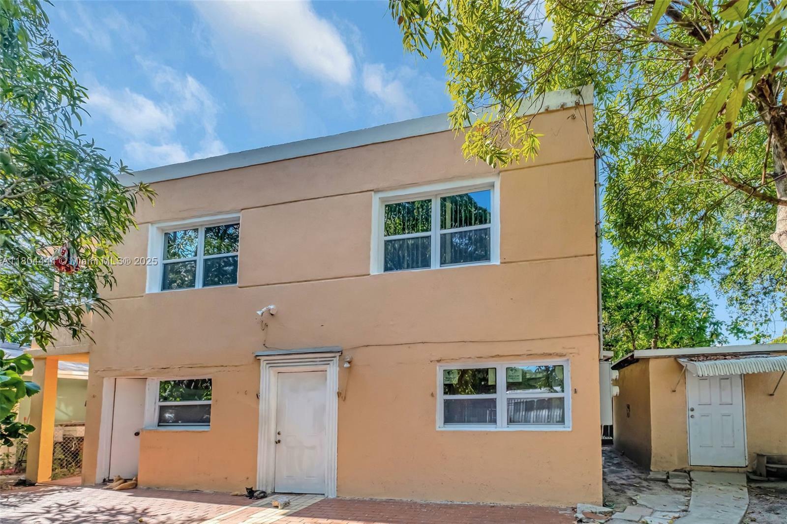 Property Photo: 277 NE 55th St FL 33137