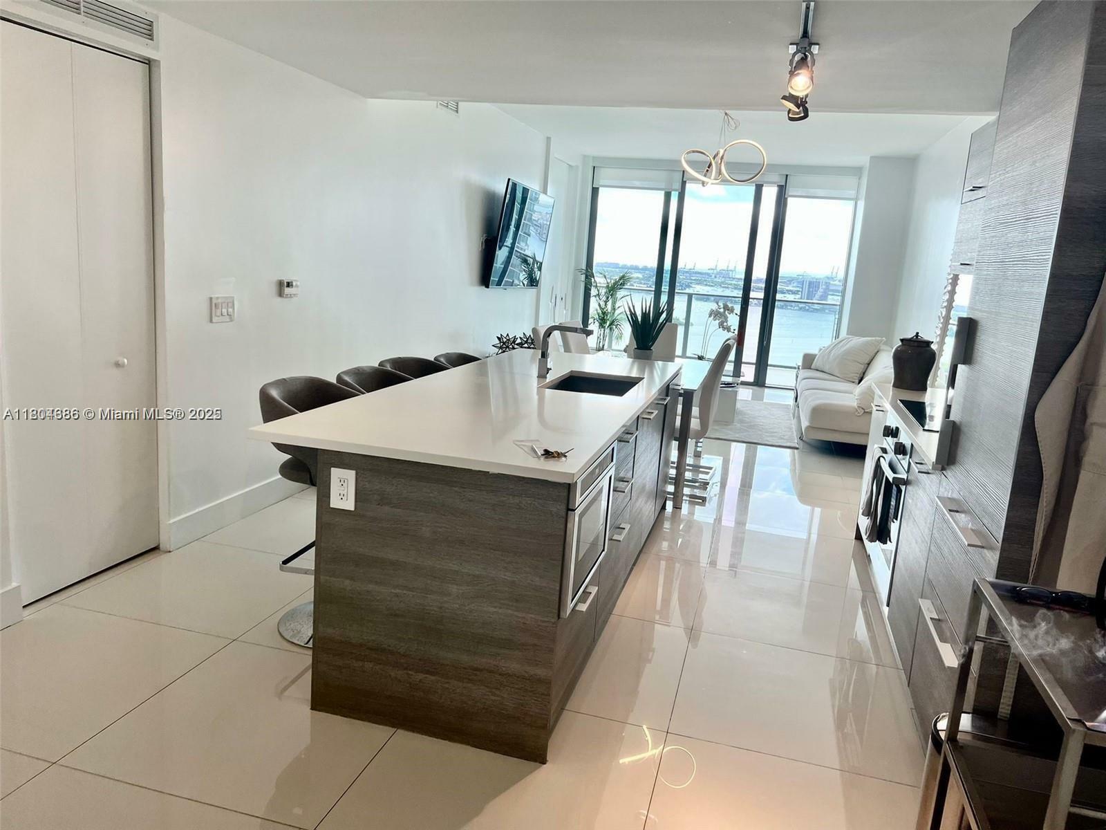 Property Photo:
