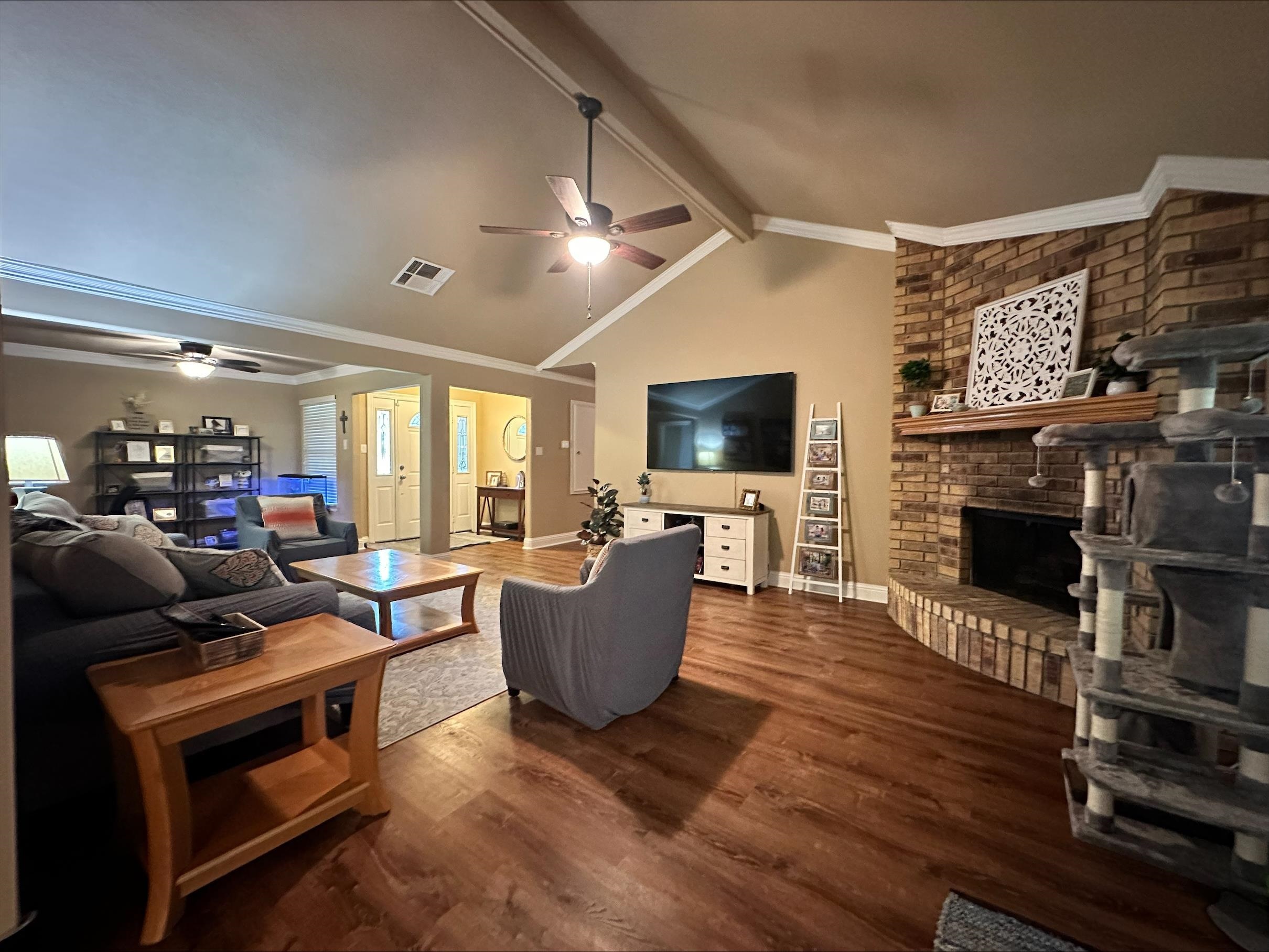 Property Photo: 4907 Oak Glen TX 77632