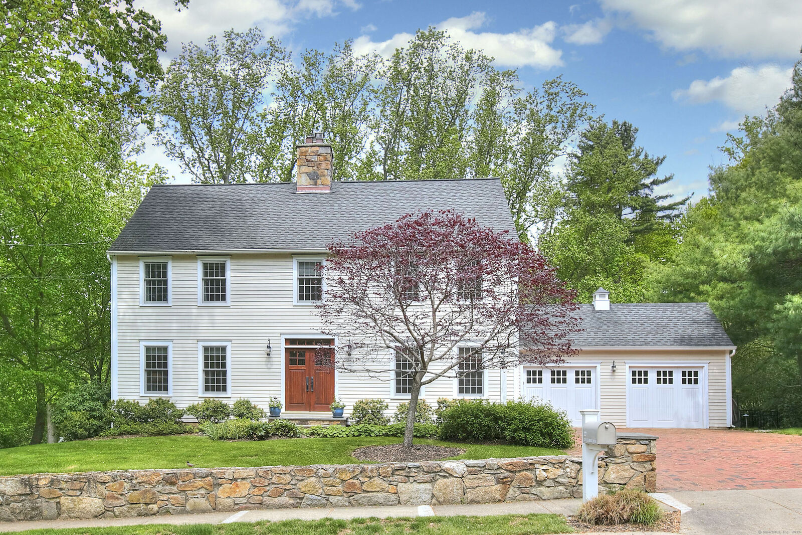 Property Photo:  127 College Park Drive  CT 06824 
